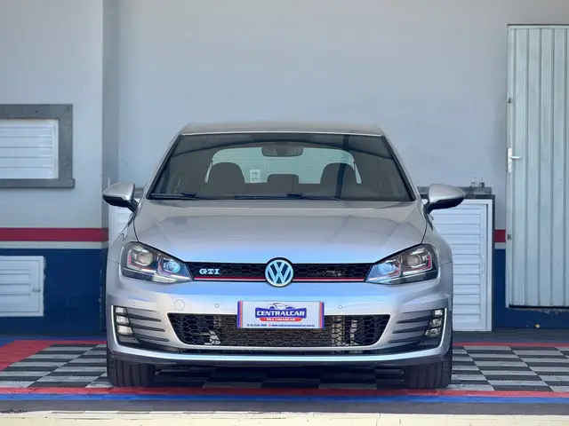 Carro Volkswagen Golf 2017 GTI 2.0 TSi DSG