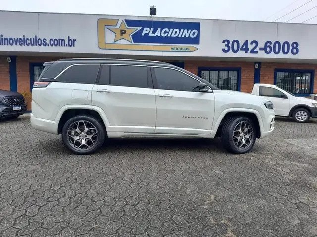 Carro Jeep Commander 2022 Overland TD380 Diesel 4x4 (Aut)