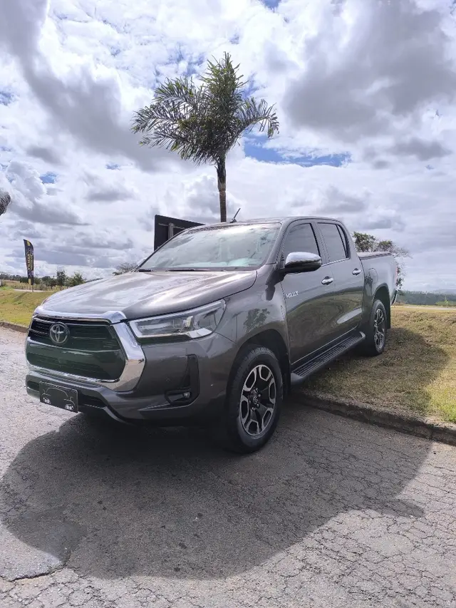Carro Toyota Hilux Cabine Dupla 2022 SRX 2.8 TDI CD 4x4 (Aut)