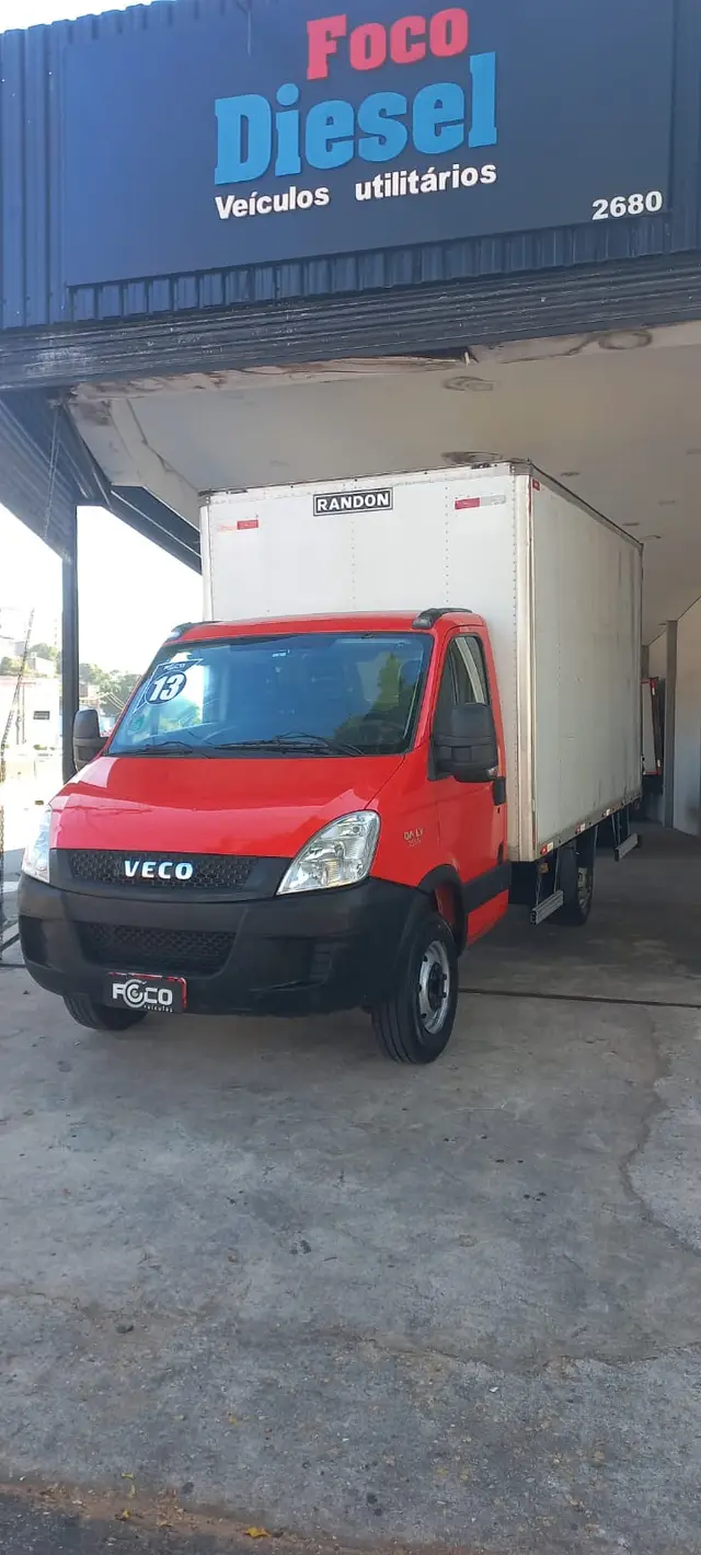 Carro Iveco Daily Chassi 2013 3.0 35S14 CS - 3450