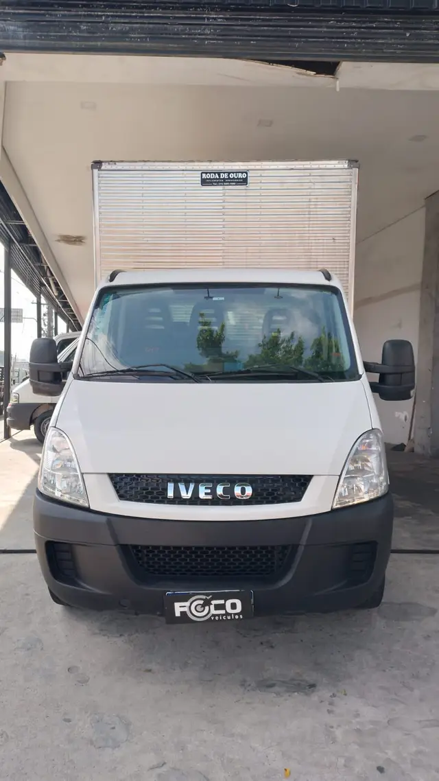 Carro Iveco Daily Chassi 2020 DAILY CITY 30S13 Chassi 2p (Diesel)