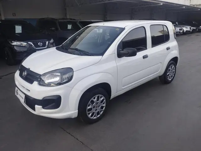 Carro Fiat Uno 2019 Attractive 1.0 8V (Flex) 4p