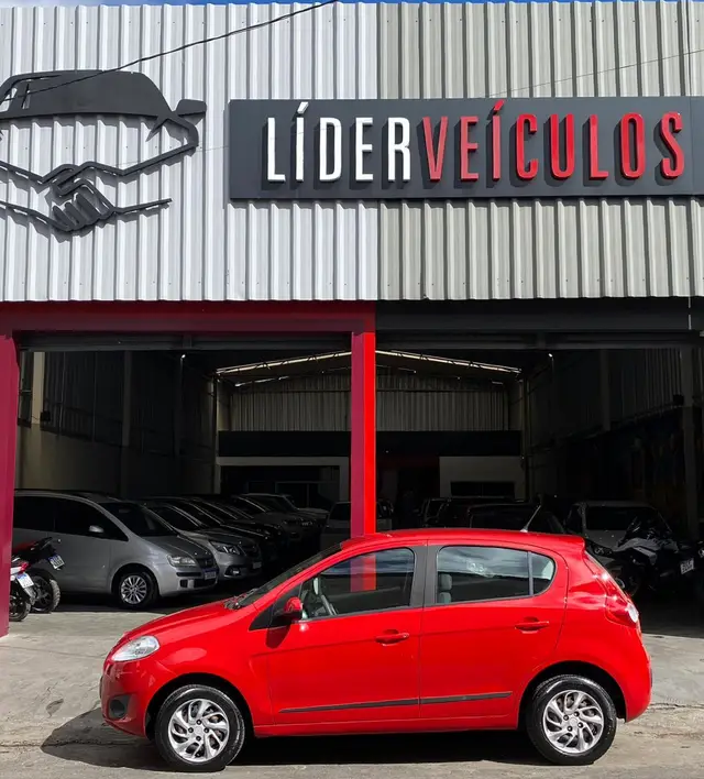 Carro Fiat Palio 2015 Attractive 1.0 Evo (Flex)