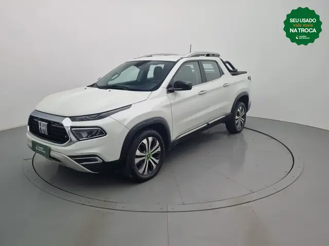 Carro Fiat Toro 2024 Volcano 2.0