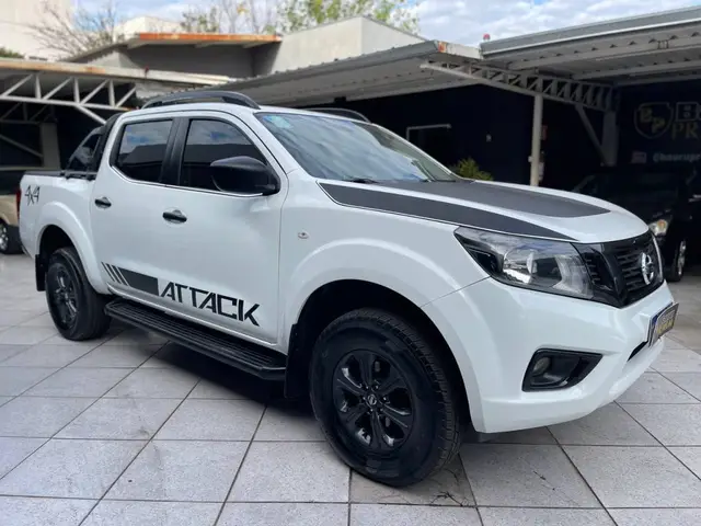 Carro Nissan Frontier 2020 2.3 TD CD XE 4x4 (Aut)