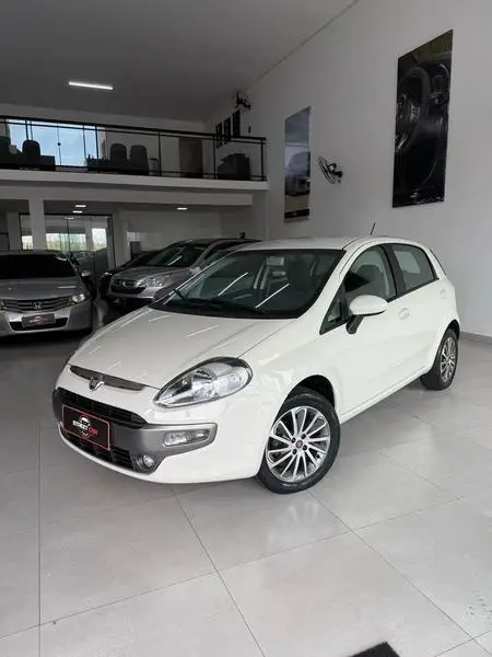 Carro Fiat Punto 2017 Essence 1.6 16V (Flex)