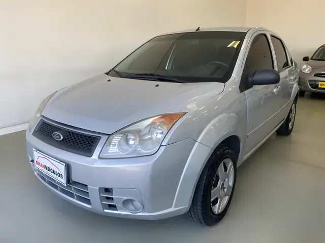 Carro Ford Fiesta Sedan 2009 Class 1.6 (Flex)