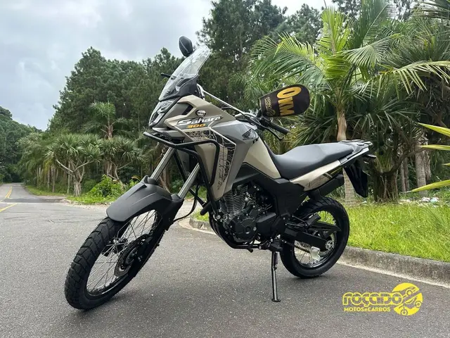 Moto Honda XRE Sahara 300 2025 Adventure
