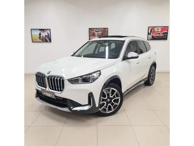 Carro BMW X1 2023 sDrive20i X Line 2.0 Turbo (Aut.)