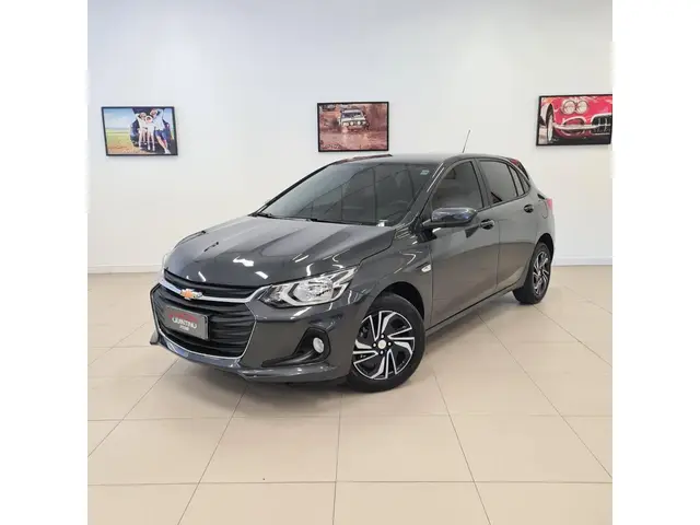 Carro Chevrolet Onix Plus 2024 LT 1.0