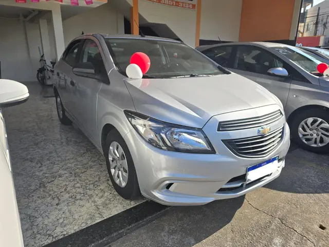Carro Chevrolet Onix 2019 1.0 Joy SPE/4