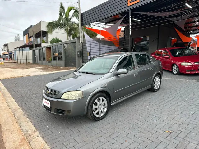 Carro Chevrolet Astra Hatch 2011 Advantage 2.0 (Flex)