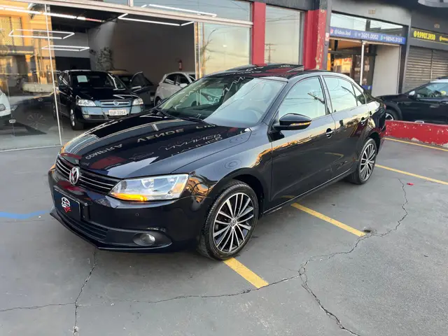 Carro Volkswagen Jetta 2011 2.0 Comfortline Tiptronic (Flex)
