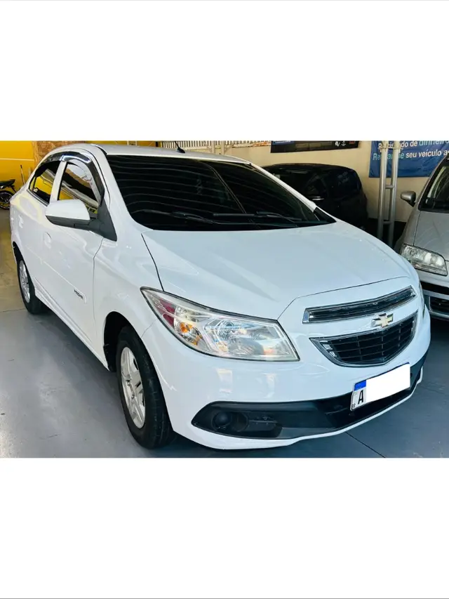 Carro Chevrolet Prisma 2015 1.0 LT SPE/4