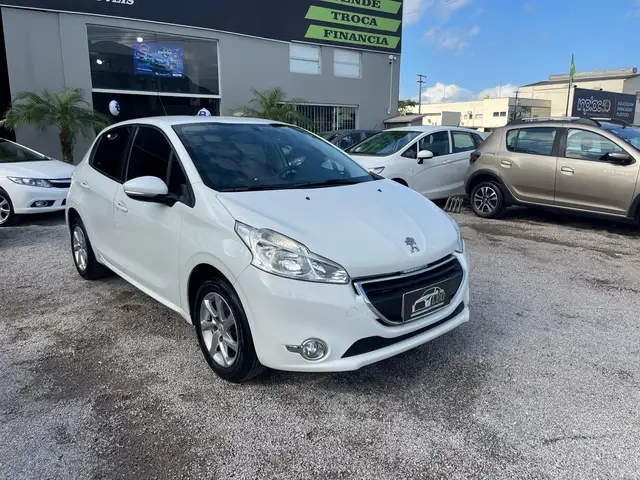 Carro Peugeot 208 2015 Active Pack 1.6 16V (Flex) (Aut)