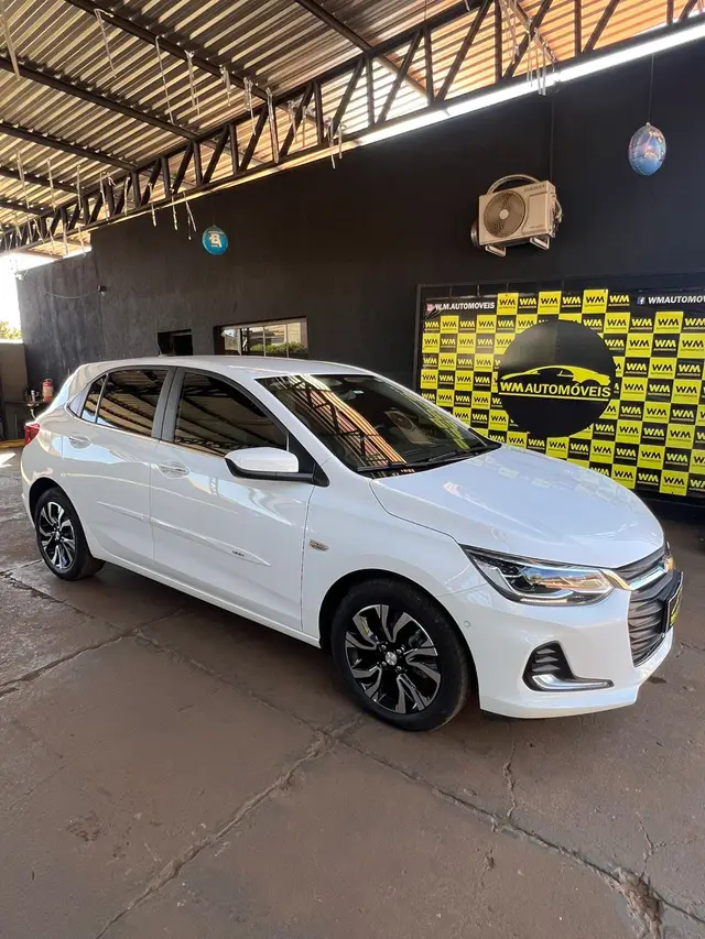 Carro Chevrolet Onix 2024 Premier 1.0 Turbo (Aut.)