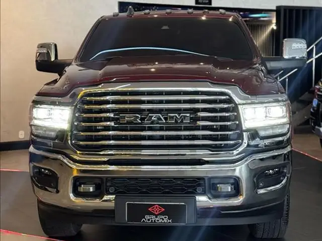 Carro RAM 3500 2024 Limited Longhorn 6.7 4x4