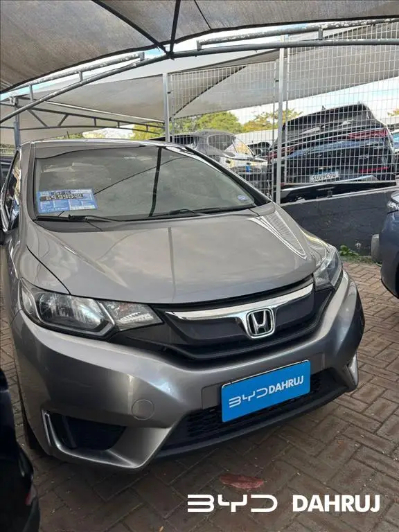 Carro Honda Fit 2016 1.5 16v LX CVT (Flex)