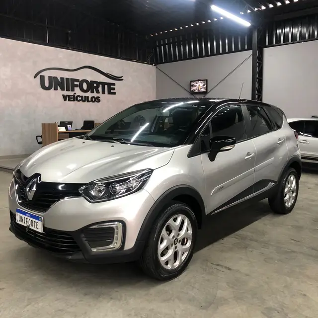 Carro Renault Captur 2019 Life 1.6 16v SCe CVT (Flex)