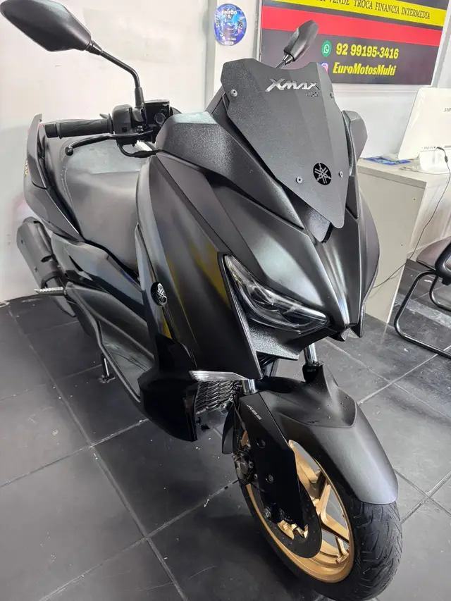 Moto Yamaha XMax 2021 250 (ABS)