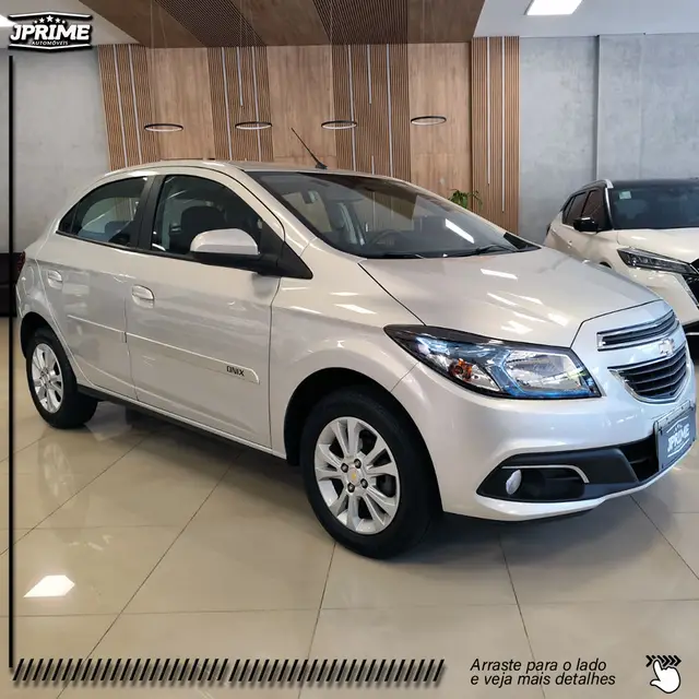 Carro Chevrolet Onix 2016 1.4 LTZ SPE/4 (Aut)