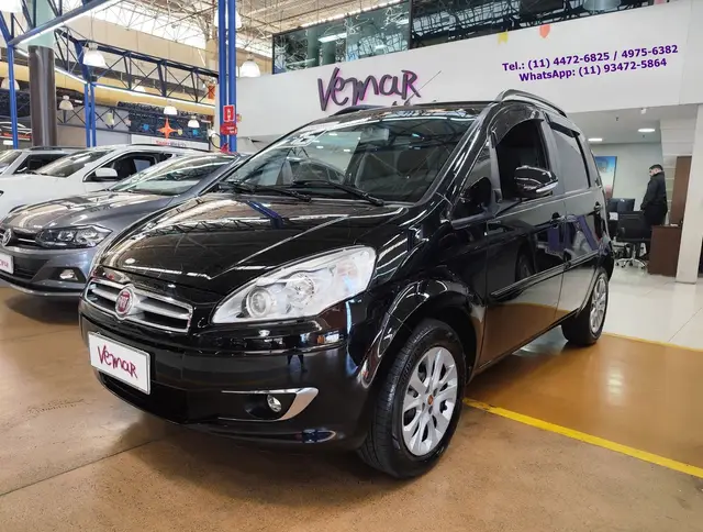 Carro Fiat Idea 2016 Attractive 1.4 8V (Flex)