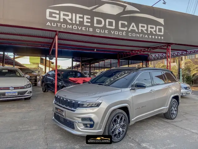 Carro Jeep Commander 2022 Overland T270 Flex (Aut)