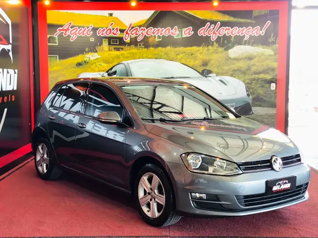 Carro Volkswagen Golf 2015 Comfortline 1.4 TSi