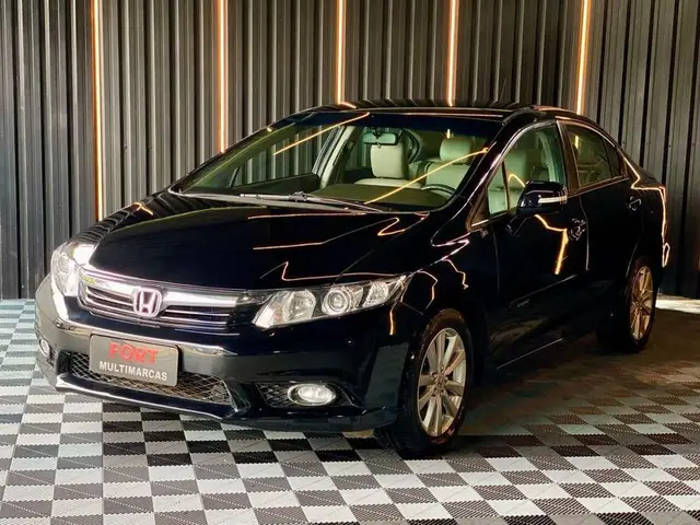 Carro Honda Civic 2014 New  LXR 2.0 i-VTEC (Aut) (Flex)