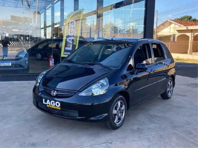 Carro Honda Fit 2007 LX 1.4