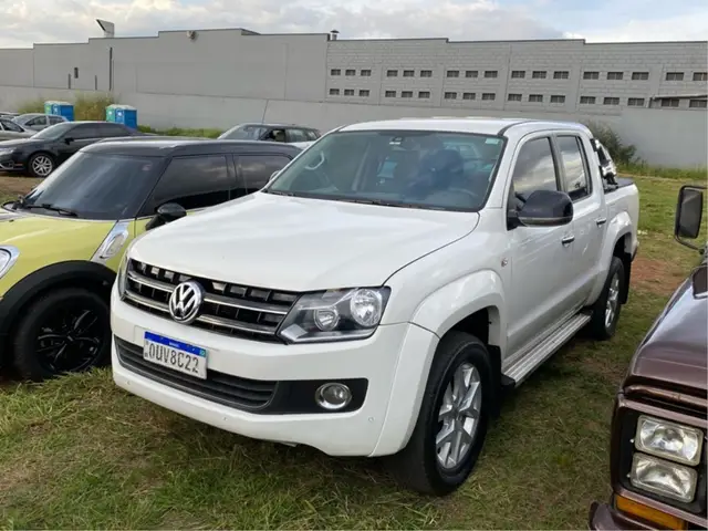 Carro Volkswagen Amarok 2013 2.0 CD 4x4 TDi Highline (Aut)