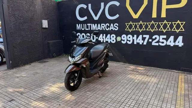 Moto Yamaha Fluo 2025 ABS
