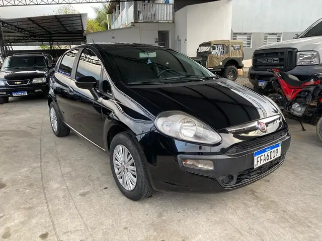 Carro Fiat Punto 2017 Attractive 1.4 (Flex)