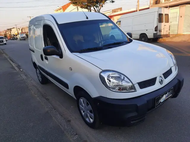 Carro Renault Kangoo Express 2010 1.6 16V Hi-Flex