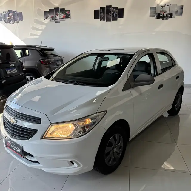 Carro Chevrolet Onix 2014 1.0 LS SPE/4