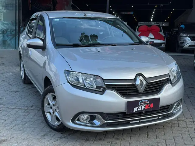Carro Renault Logan 2014 Dynamique 1.6 8V