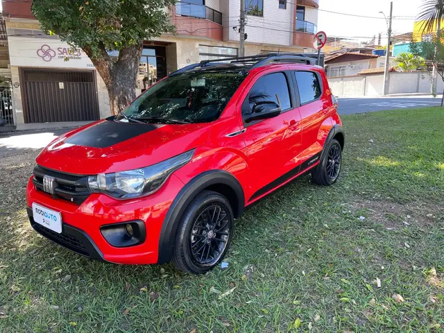 Carro Fiat Mobi 2021 Trekking 1.0 (Flex)