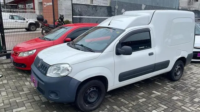 Carro Fiat Fiorino 2018 1.4 Evo Hard Working (Flex)