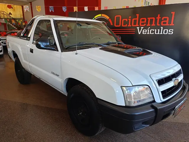 Carro Chevrolet S10 Cabine Simples 2010 S10 Colina 4x2 2.8 Turbo Electronic (Cab Simples)