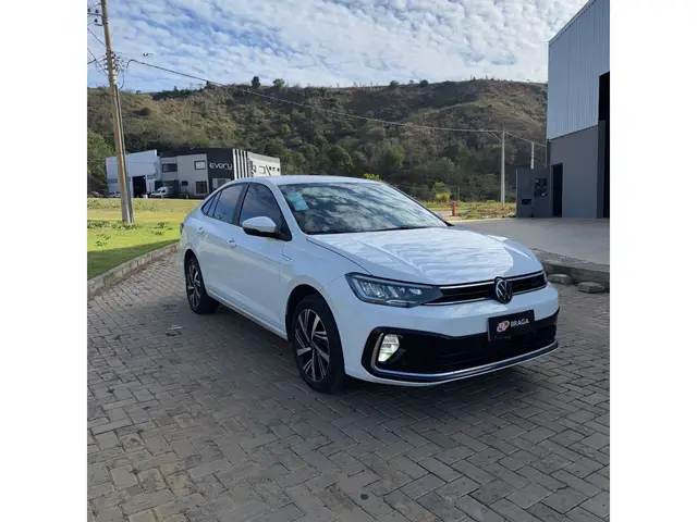 Carro Volkswagen Virtus 2024 Highline 1.0 200 TSI