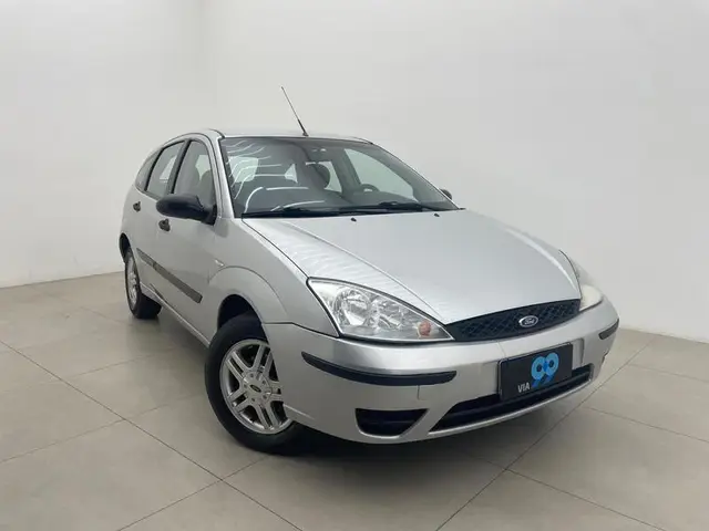 Carro Ford Focus Hatch 2008 GLX 2.0 16V Duratec (Aut)