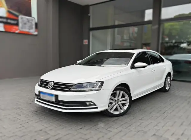 Carro Volkswagen Jetta 2017 2.0 TSI Highline Tiptronic