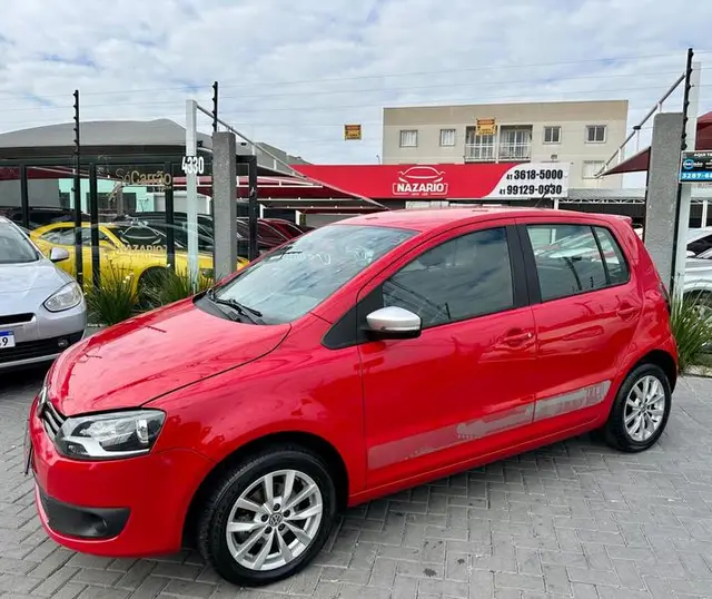 Carro Volkswagen Fox 2014 1.6 VHT Rock in Rio (Flex)