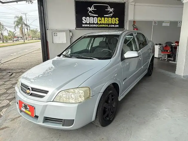 Carro Chevrolet Astra Sedan 2008 Advantage 2.0 (Flex)