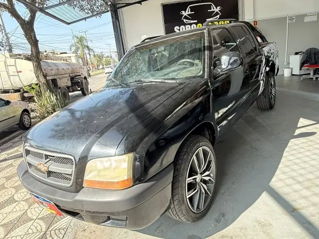 Carro Chevrolet S10 Cabine Dupla 2006 S10 Advantage 4x2 2.4 (Cab Dupla)