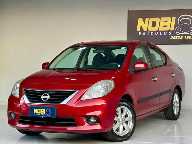Carro Nissan Versa 2013 1.6 16V SL (Flex)