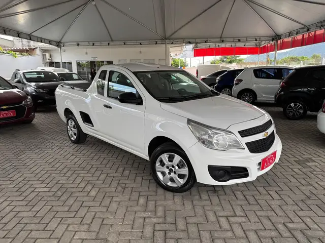 Carro Chevrolet Montana 2021 LS 1.4 (Flex)