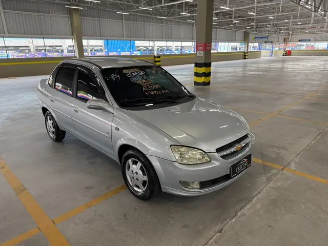 Carro Chevrolet Classic 2011 1.0 VHC (Flex)
