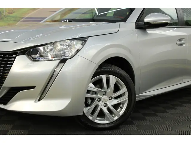 Carro Peugeot 208 2021 Active Pack 1.6 (Flex) (Aut)
