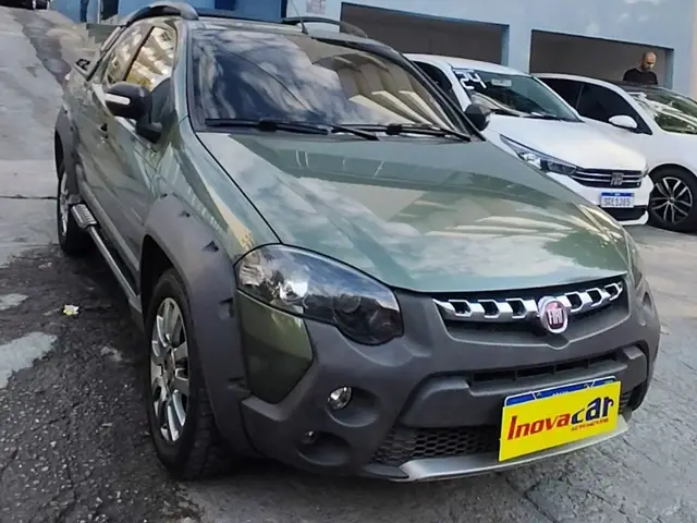 Carro Fiat Strada 2015 Adventure 1.8 16V (Flex) (Cabine Dupla)